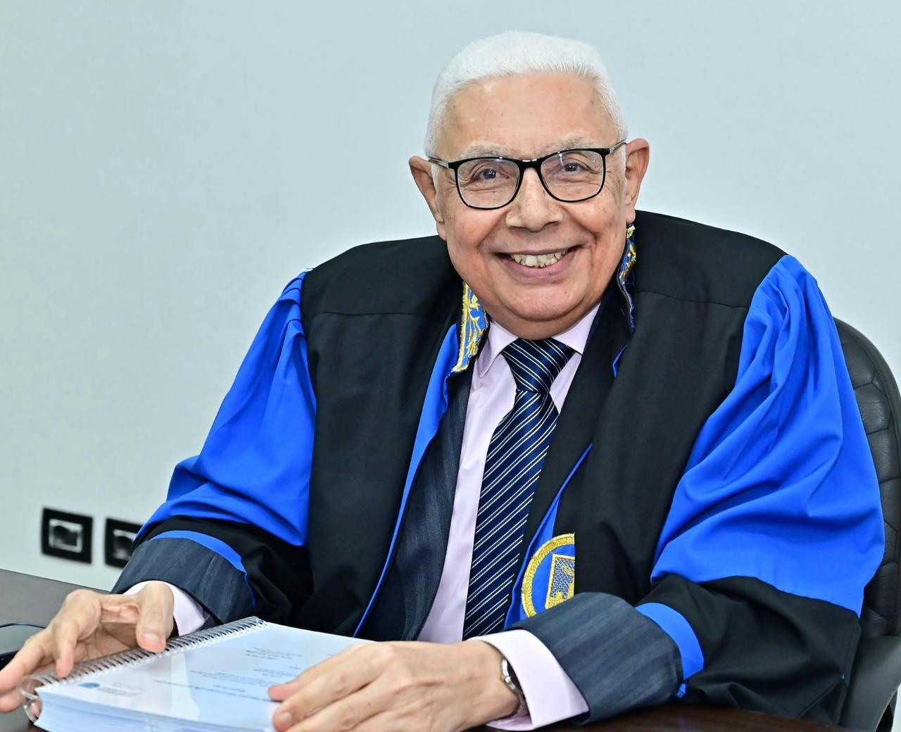 صورة الدكتور